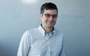 Photograph of Nathanael Gray, Ph.D. Nancy Lurie Marks Professor of Biological Chemistry and Molecular Pharmacology in the Field of Medical Oncology at Dana Farber Cancer Institute